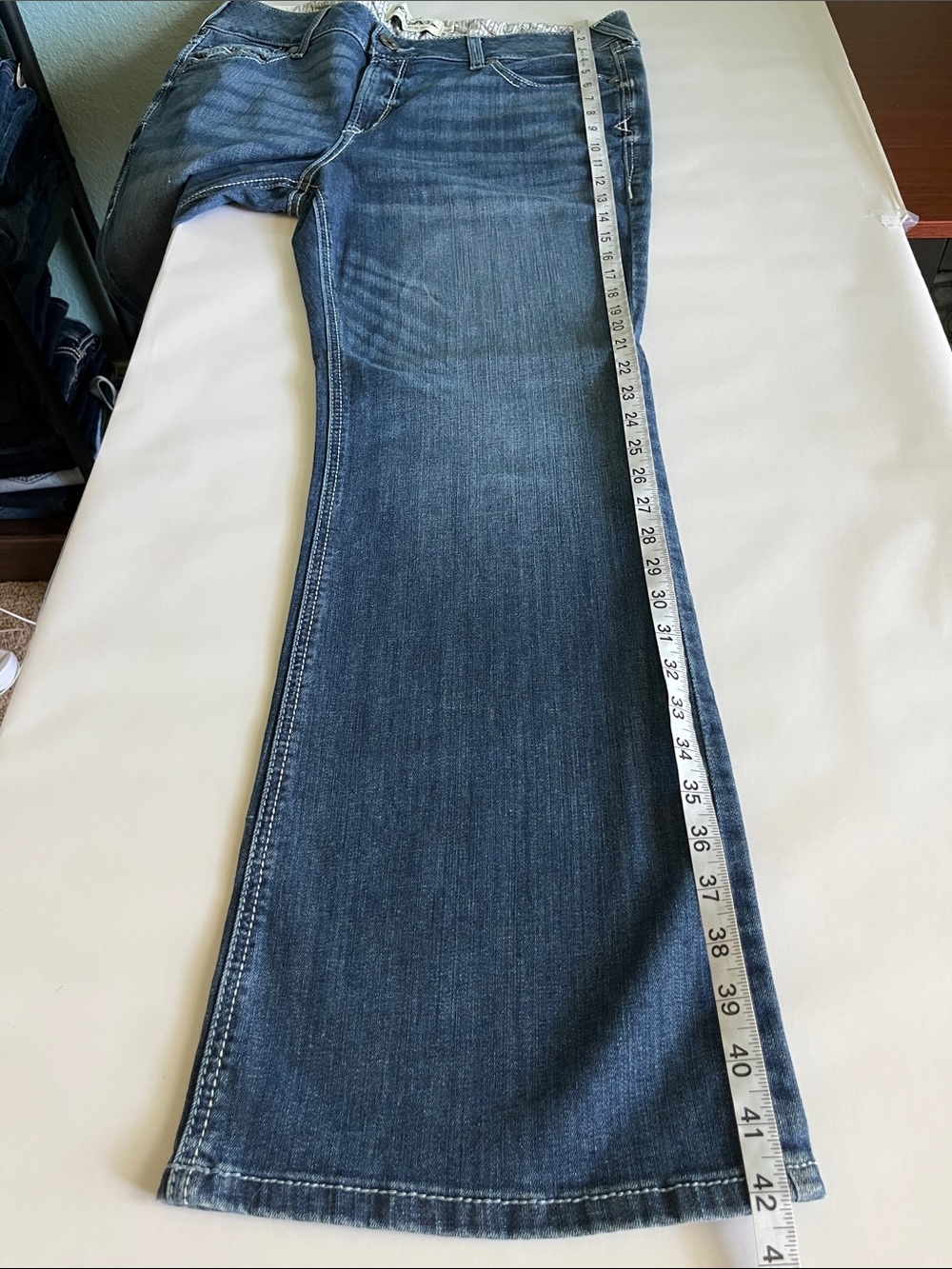 Ariat Real Denim Arrow Mid Rise Bootcut NWT Size 33s - Picture 9 of 16